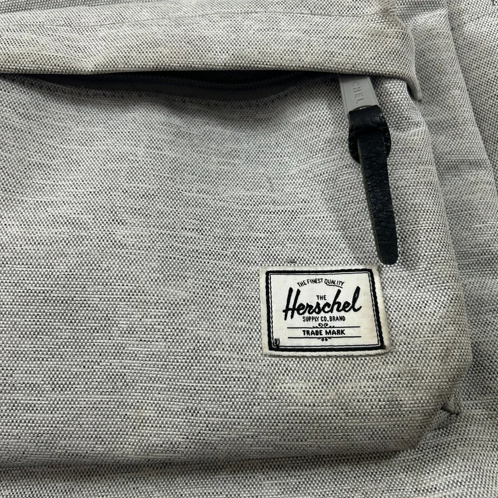 Herschel Heritage Backpack Light Gray 21.5L Laptop School Travel Bag Lightweight